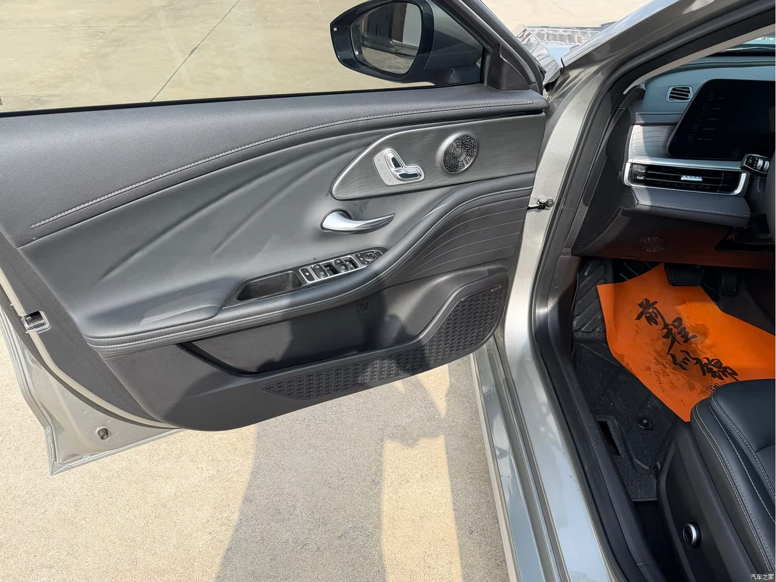 Chery Arrizo 8, 2023 все фото