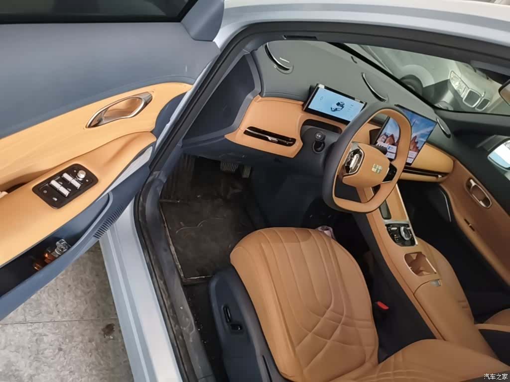 Geely 7, 2025 16