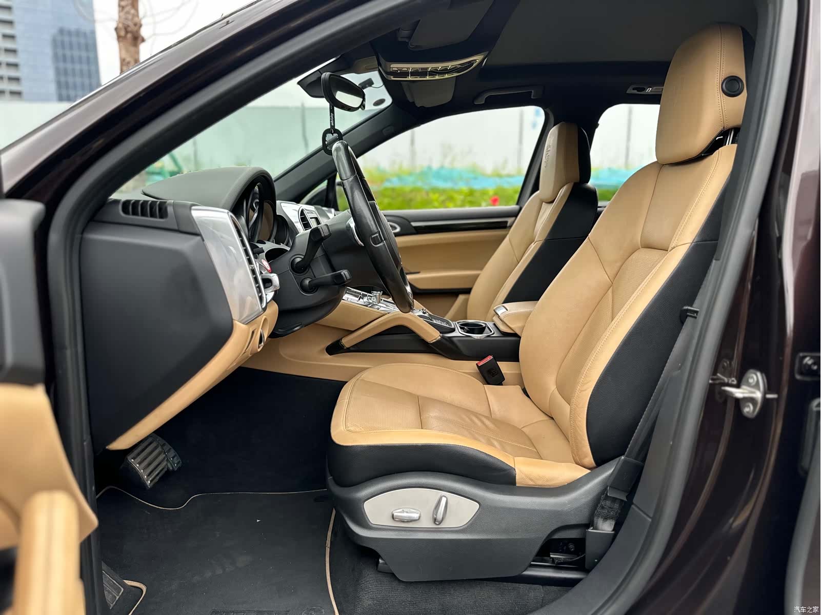 Porsche Cayenne, 2014 23