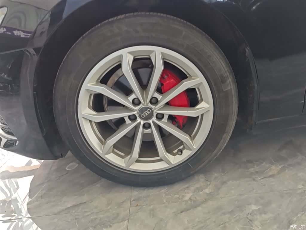 Audi A6L, 2019 23