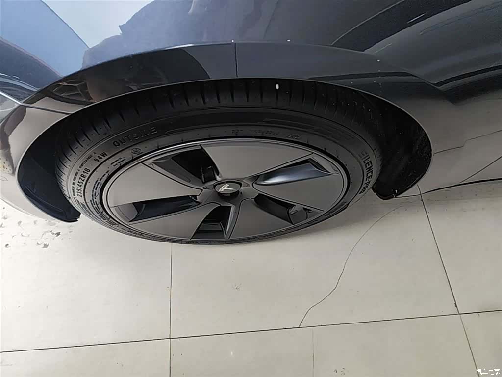 Tesla Model 3, 2021 23