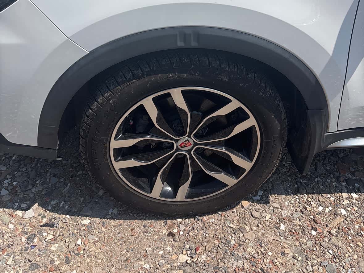 Roewe RX5, 2016 7