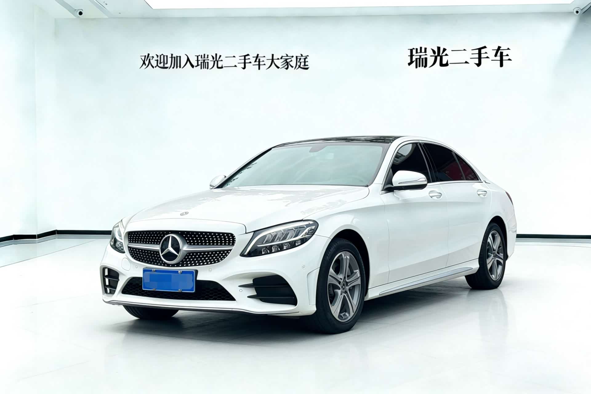 Mercedes-Benz C-Class, 2019 1