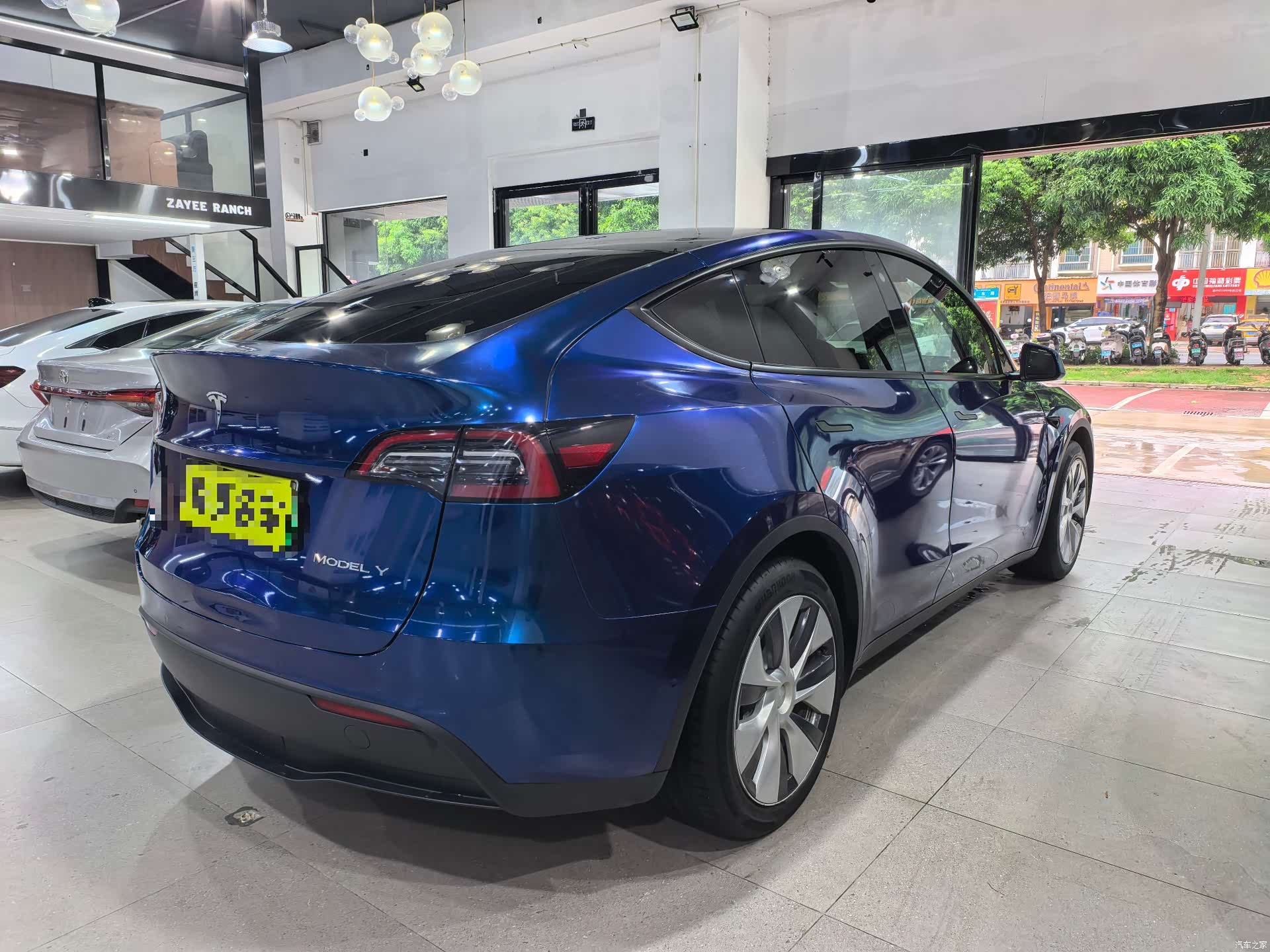 Tesla Model Y, 2021 7