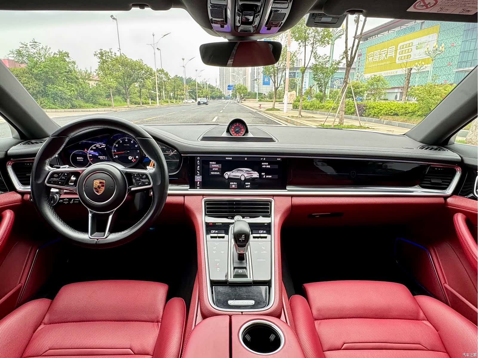 Porsche Panamera, 2019 25