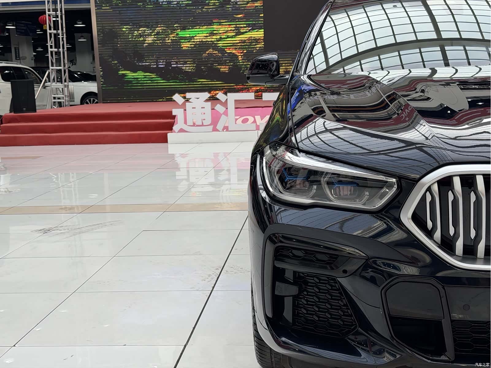 BMW X6, 2023 все фото