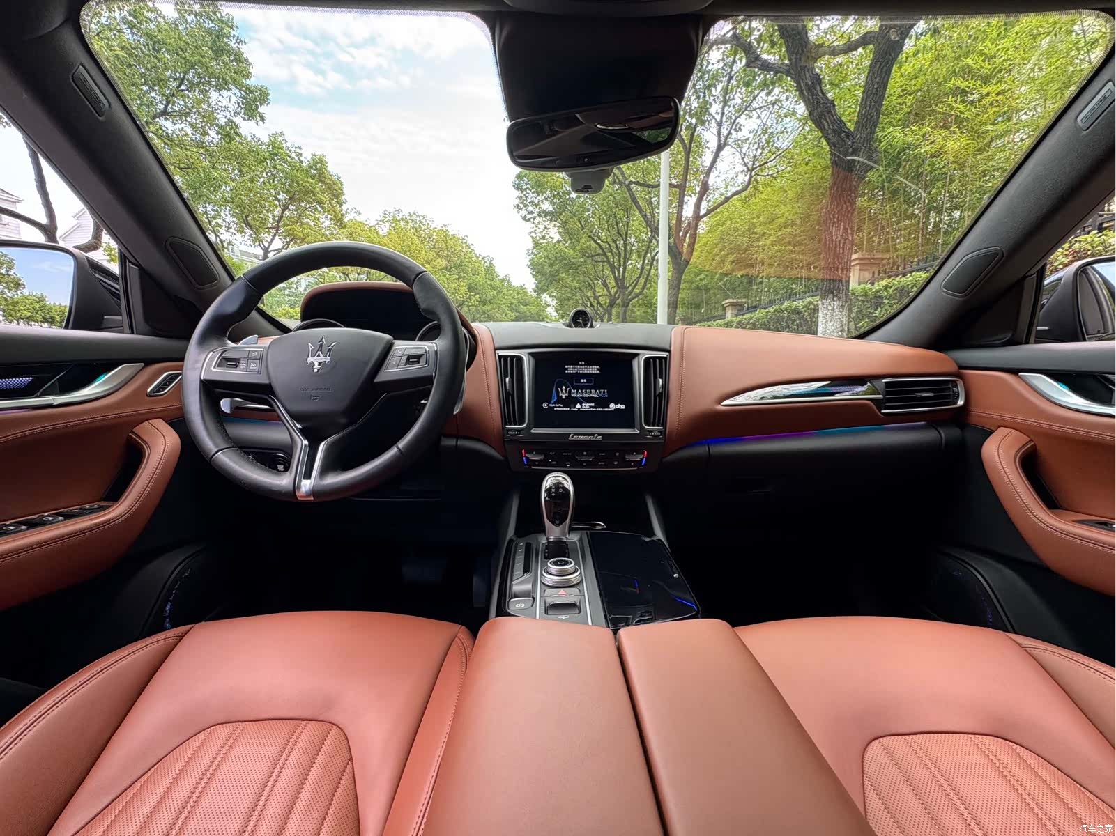 Maserati Levante, 2017 13