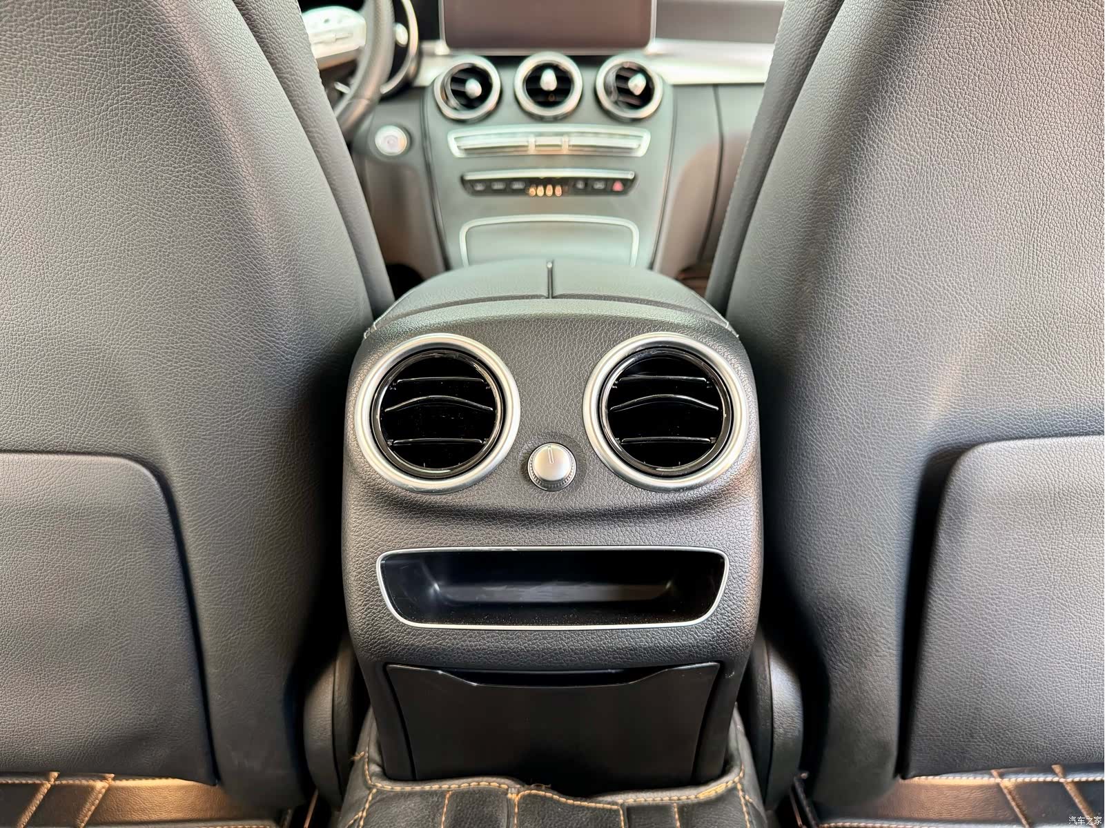 Mercedes-Benz C-Class, 2020 19