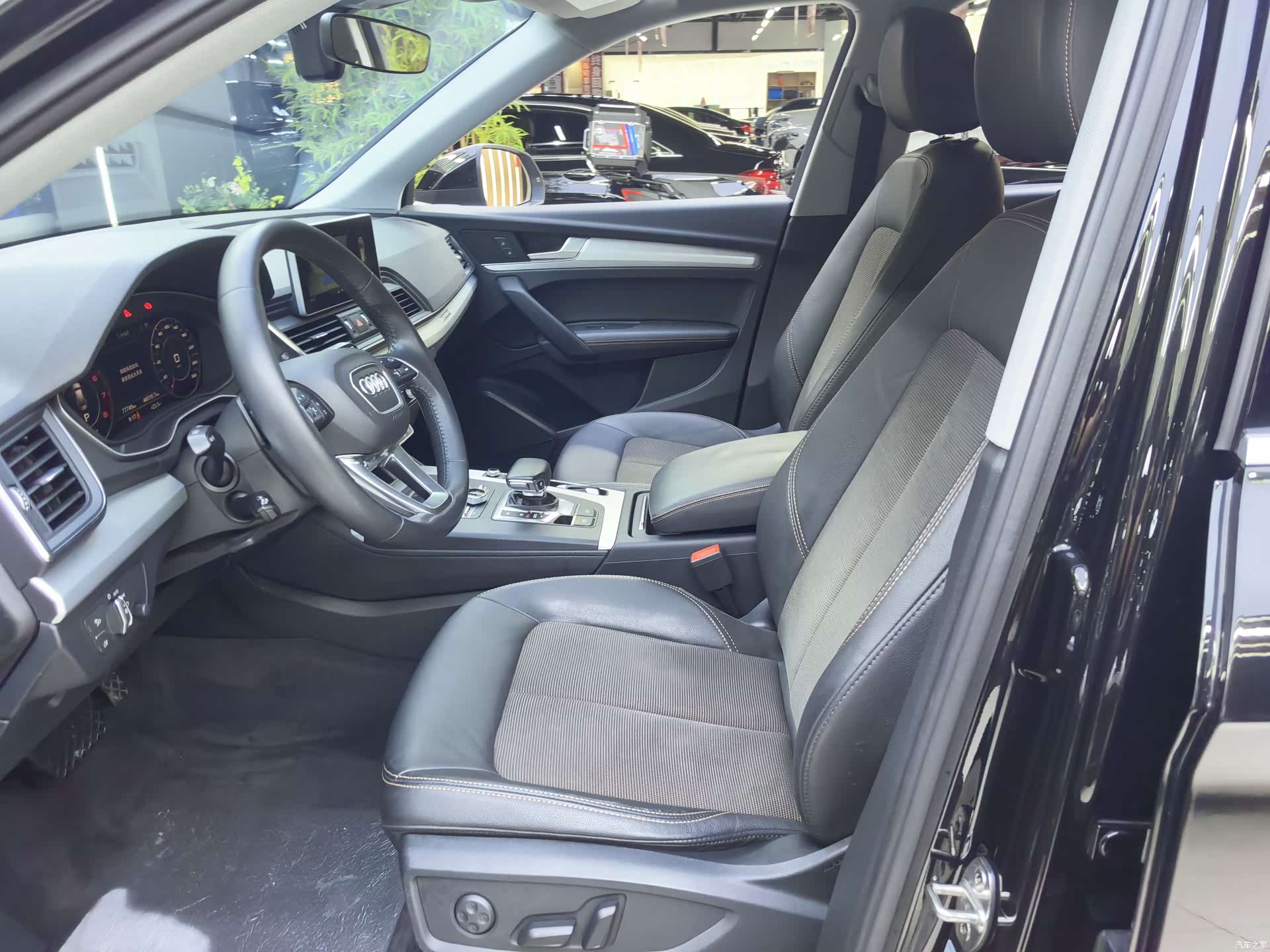 Audi Q5L, 2019 16