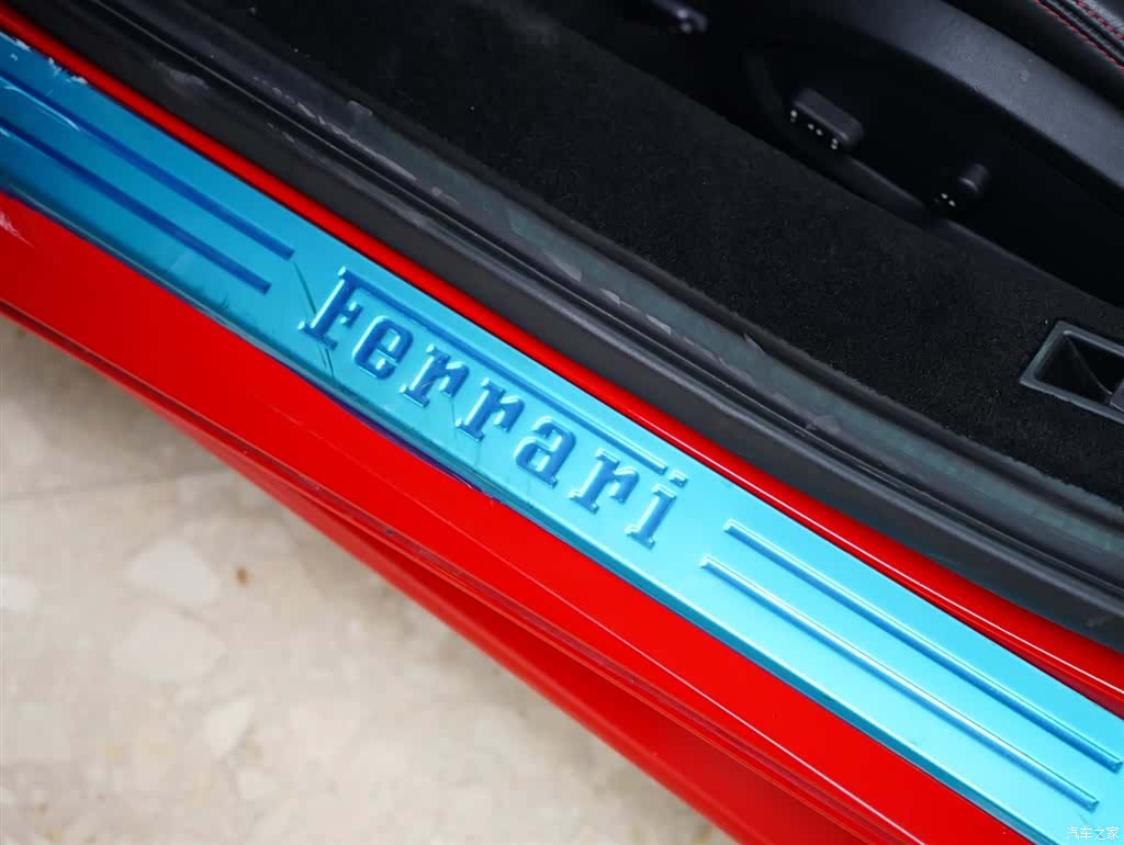 Ferrari 488, 2017 33