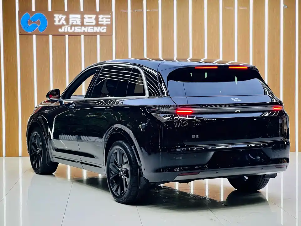 Li Auto Ideal L7