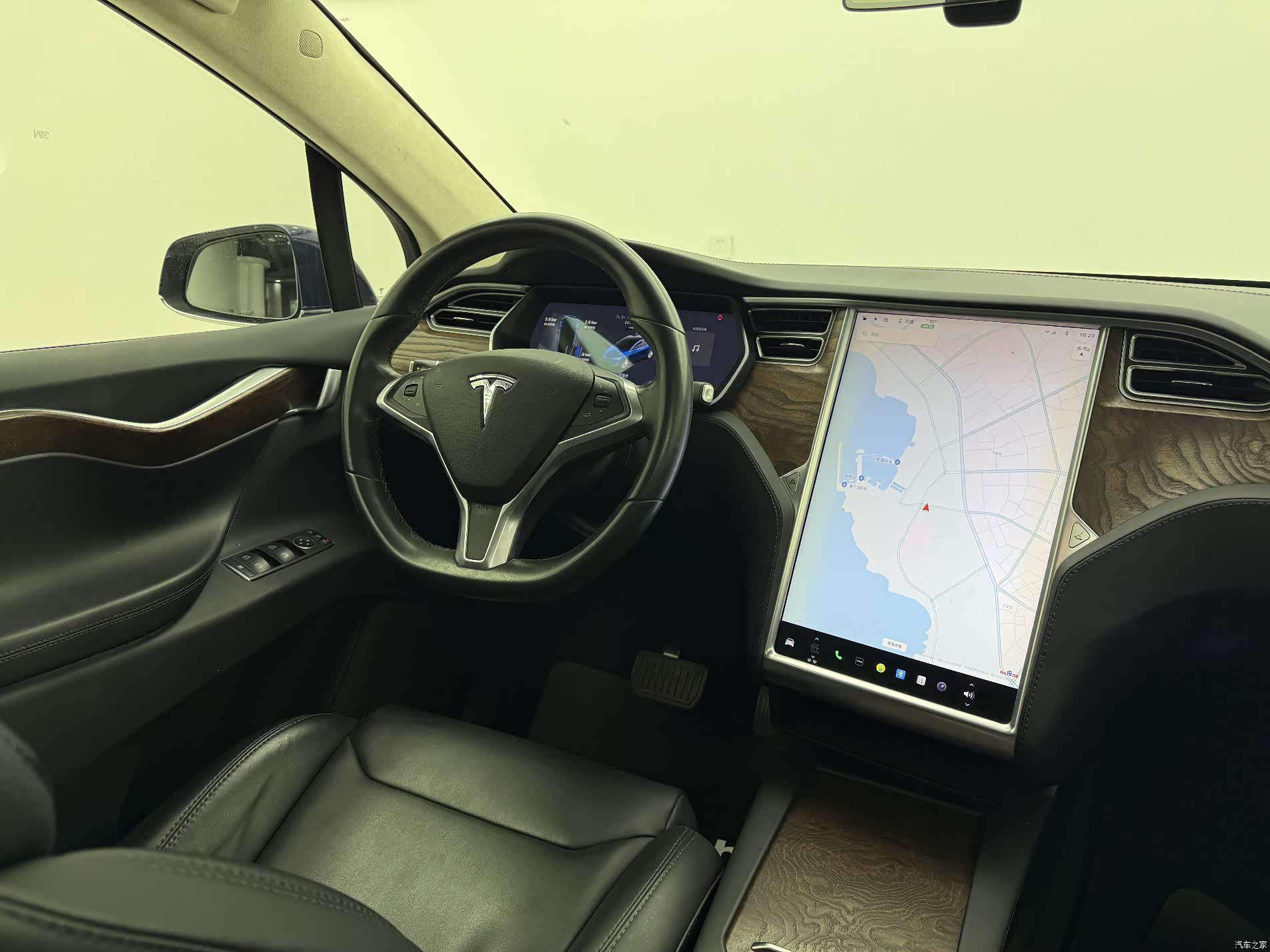 Tesla Model X, 2018 23