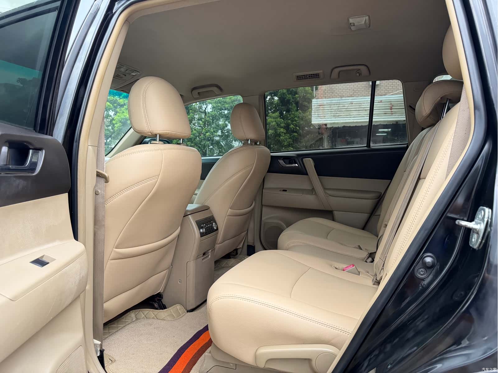 Toyota Highlander, 2011 6