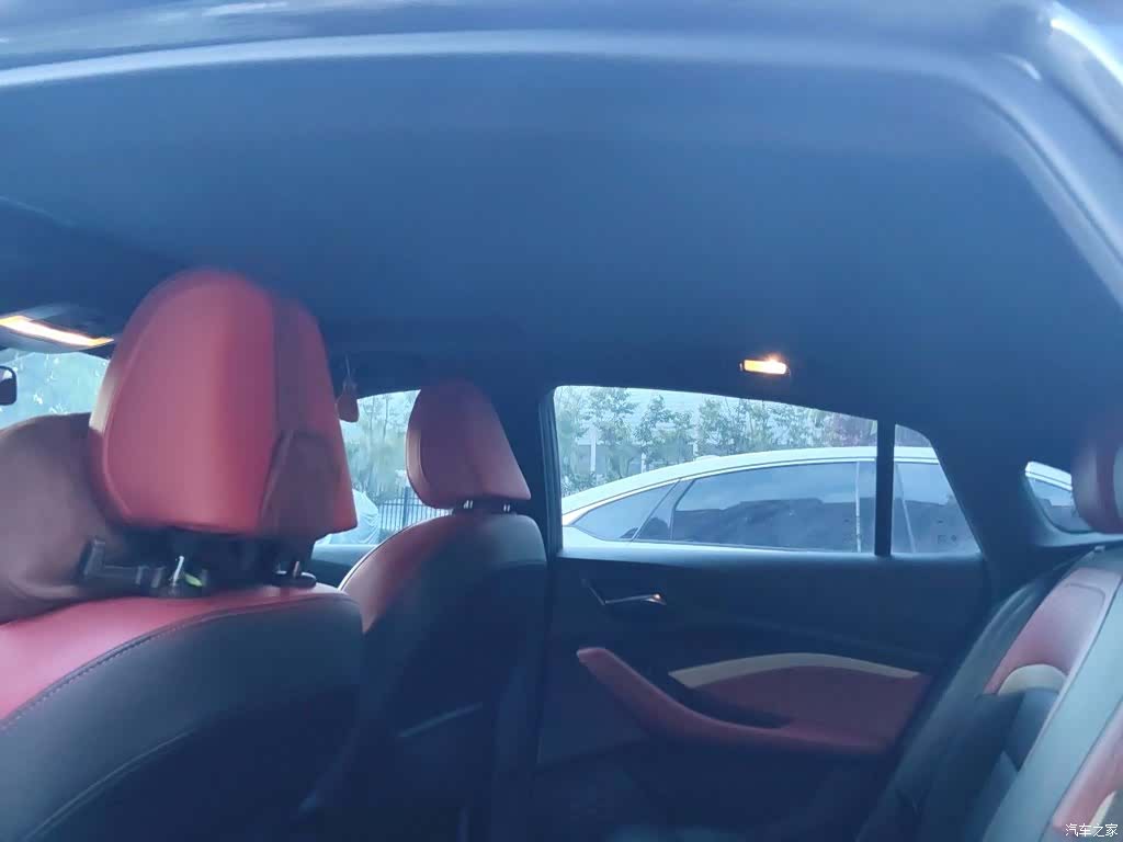 MG MG5, 2021 15