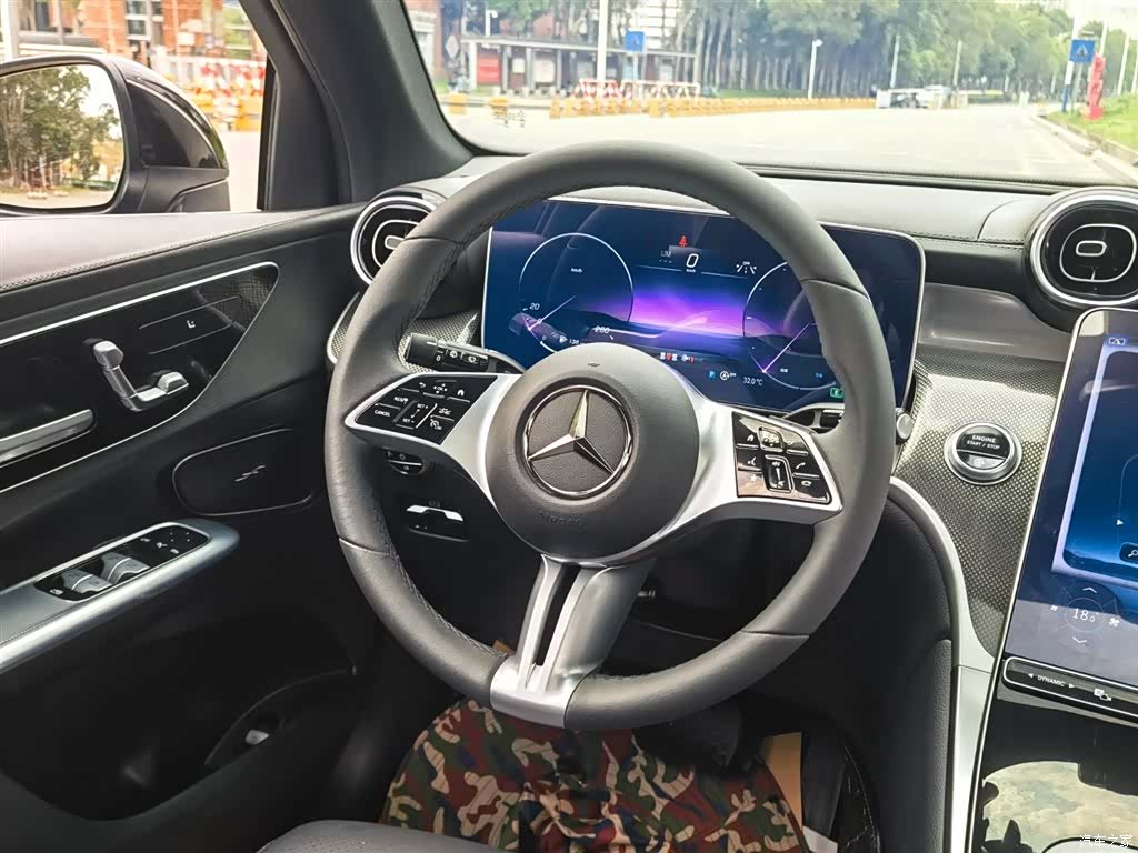 Mercedes-Benz GLC, 2023 13