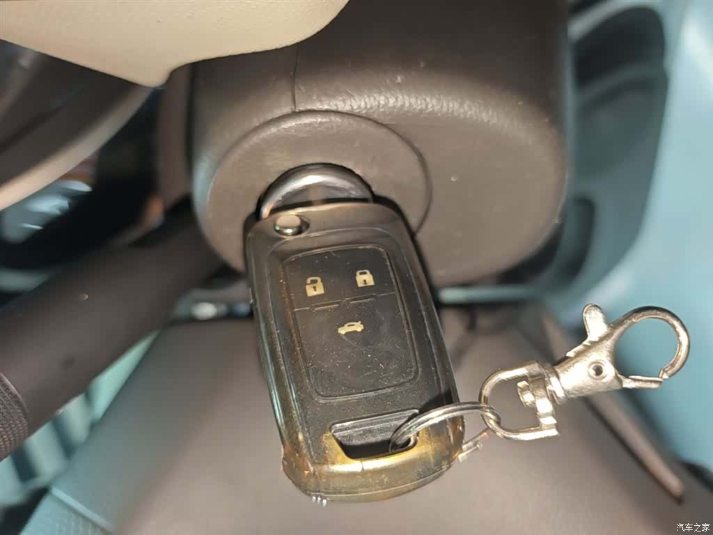 Chevrolet SE, 2015 9