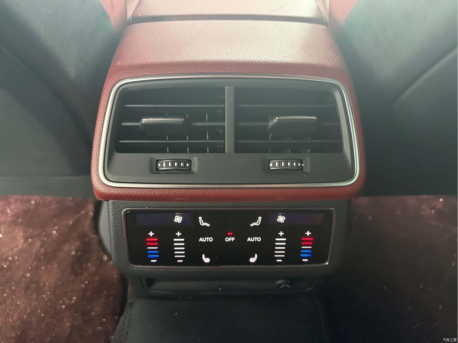 Audi A7L, 2024 12