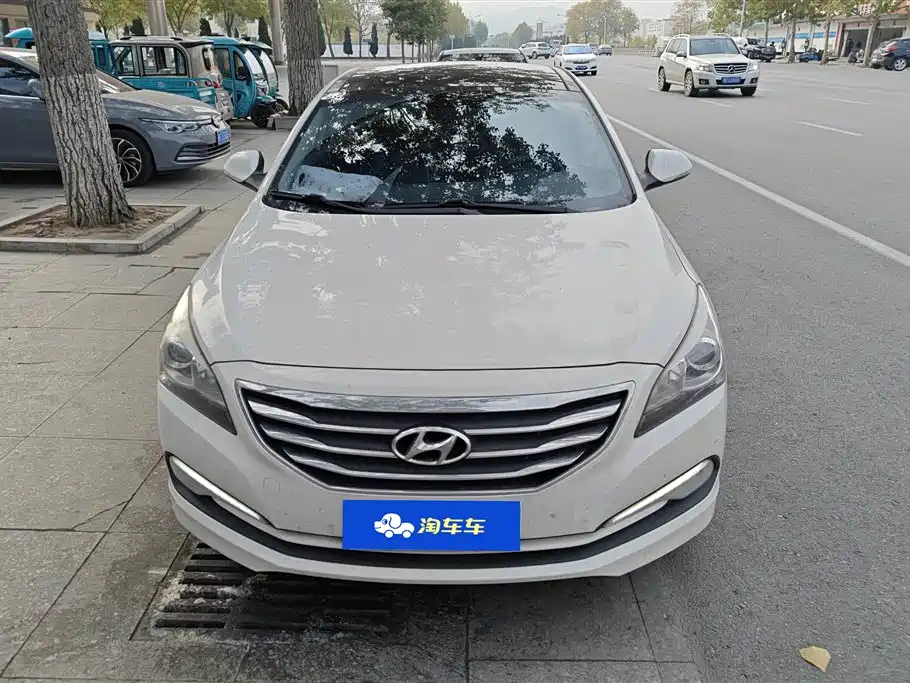 Hyundai Name picture