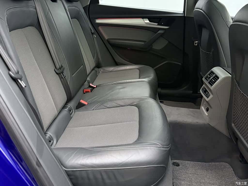 Audi Q5L, 2018 6