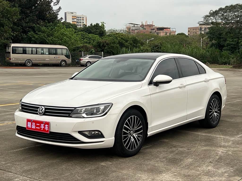 Volkswagen Lamando