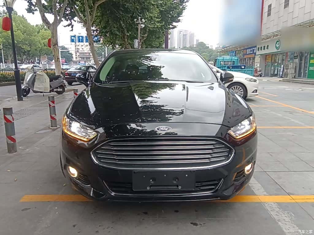 Ford Mondeo, 2015 3