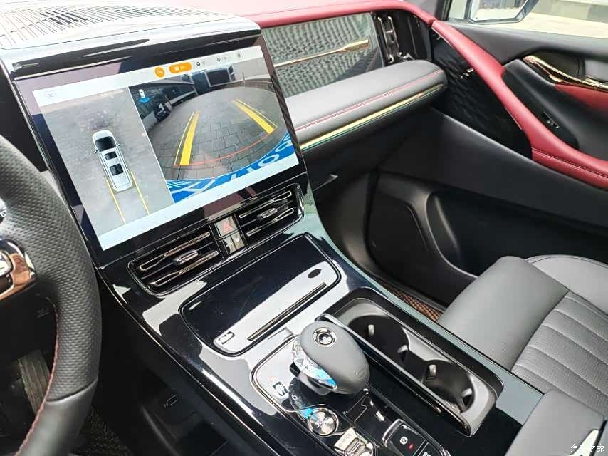 Trumpchi M8, 2023 6