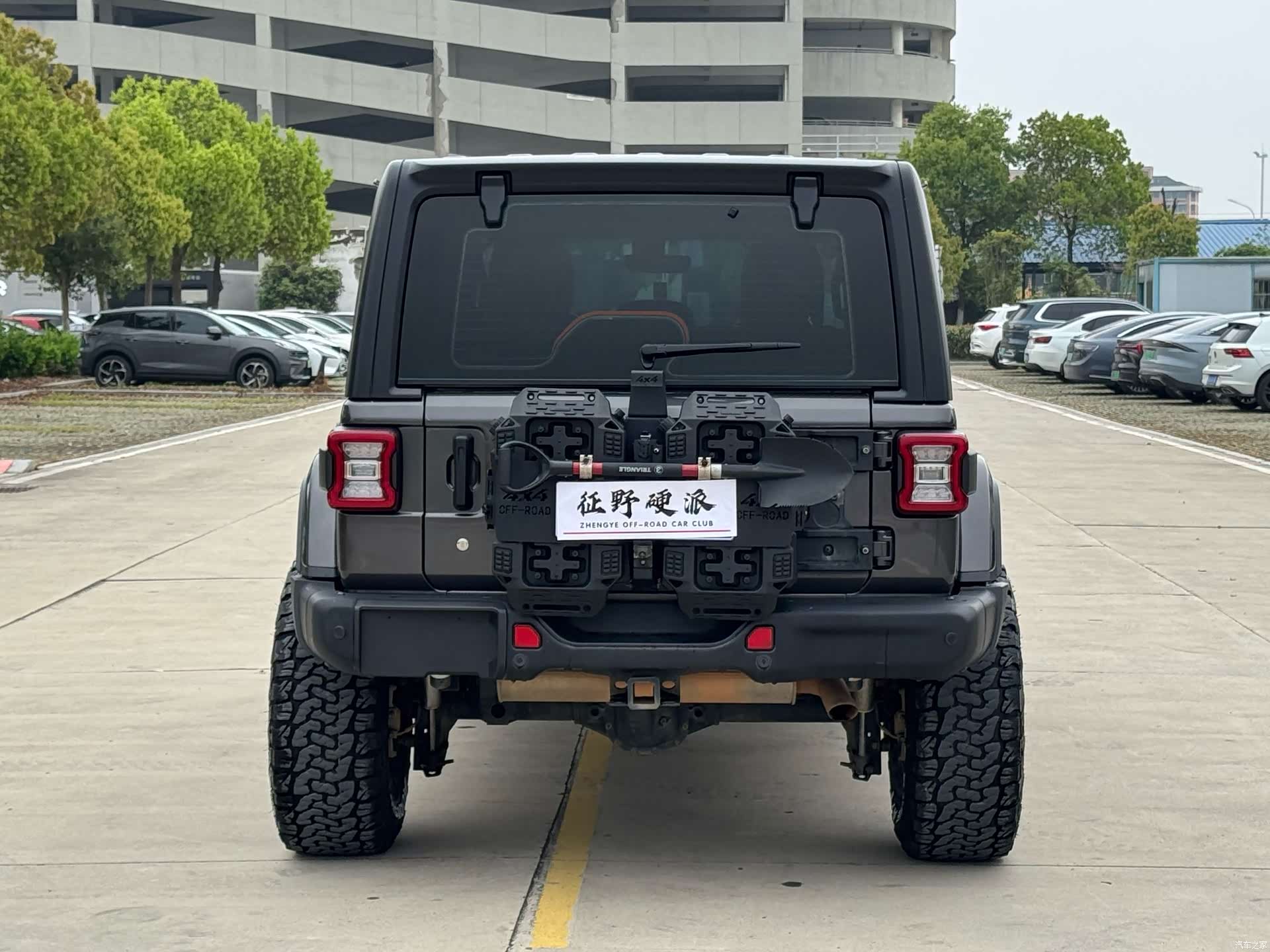 Jeep Wrangler, 2019 все фото