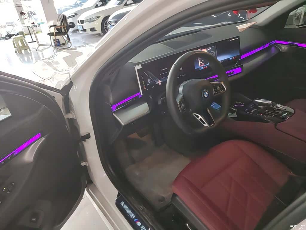 BMW i5, 2025 16