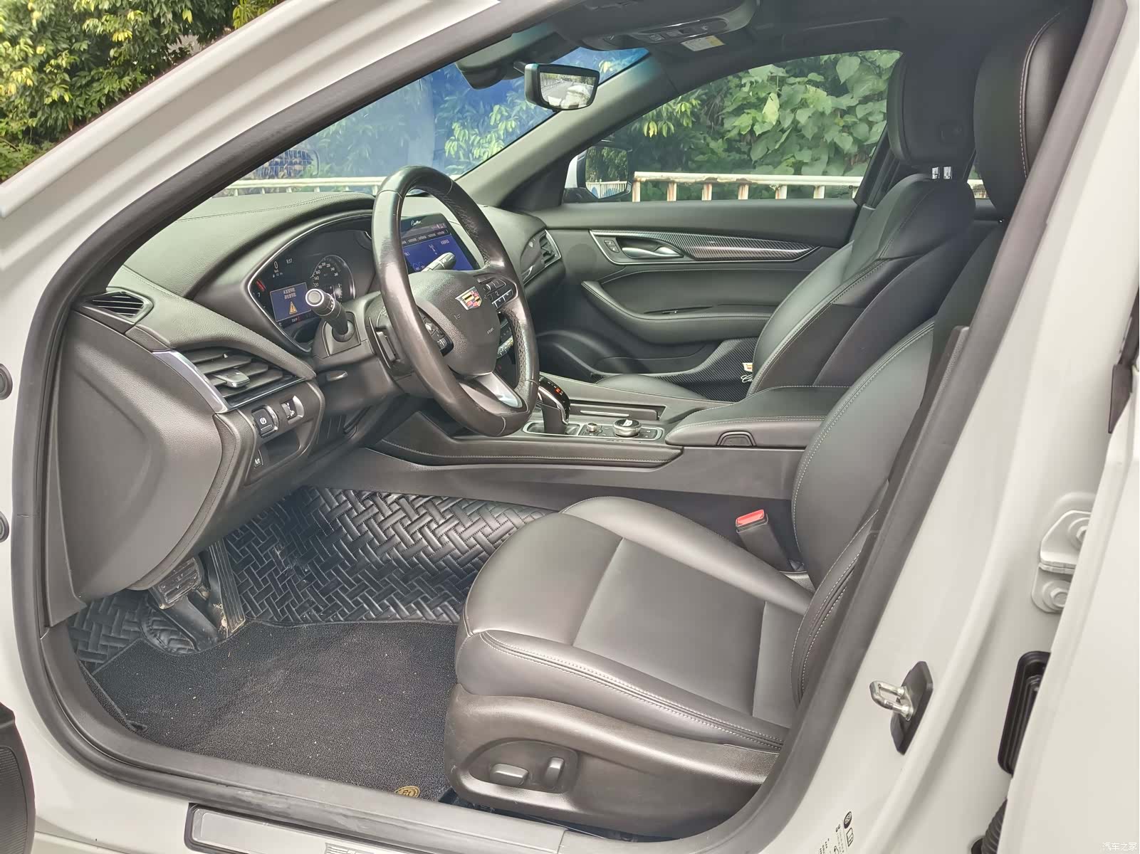 Cadillac CT5, 2020 4