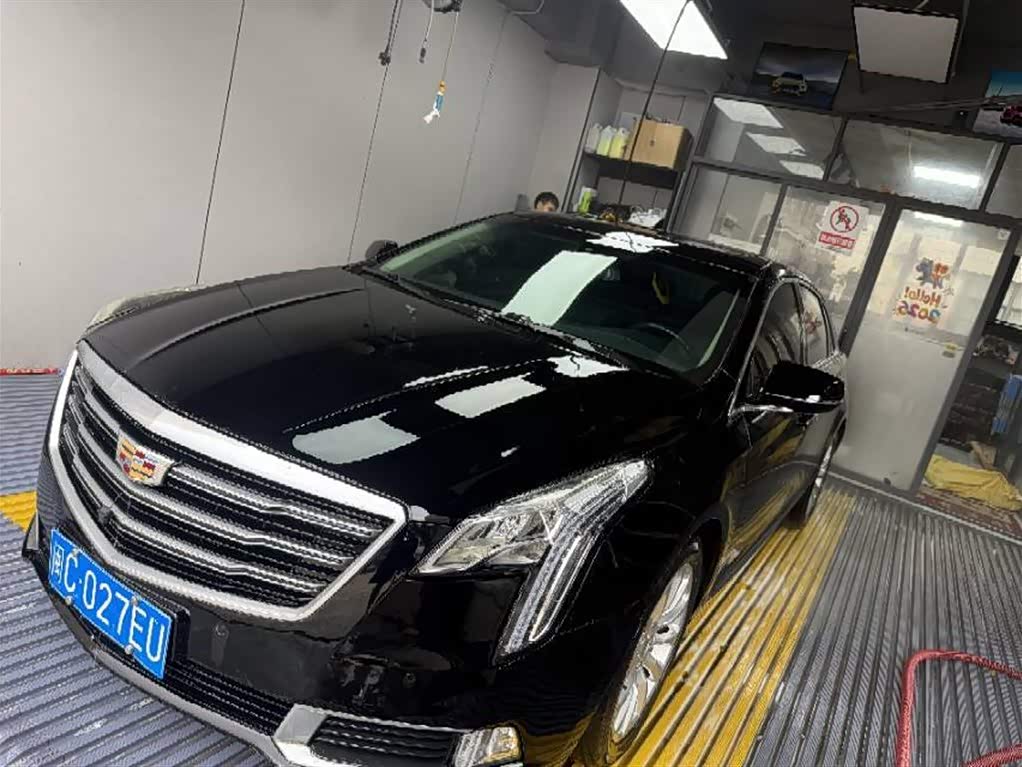 Cadillac XTS