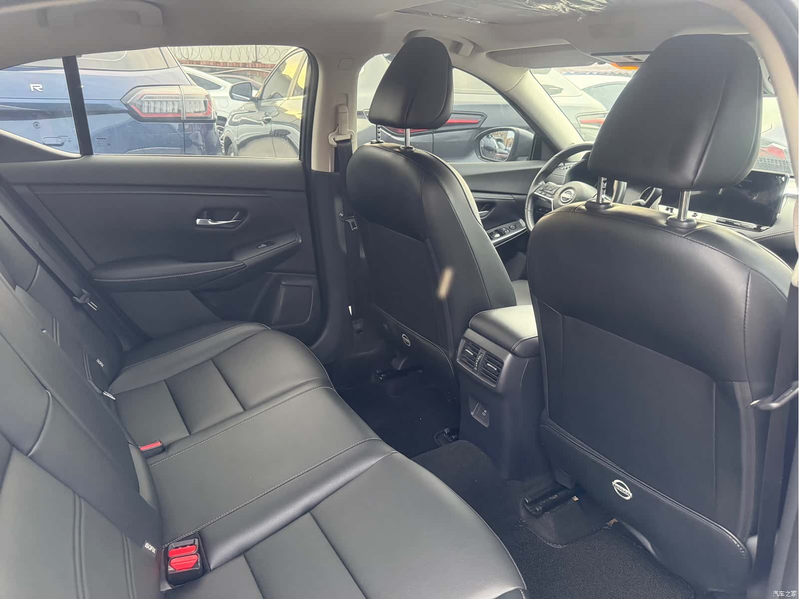 Nissan Sylphy, 2023 10