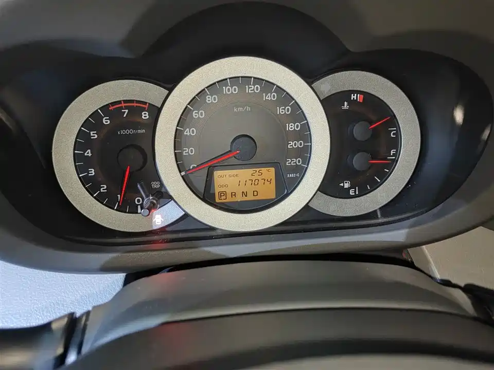 Toyota RAV4 Rongfang