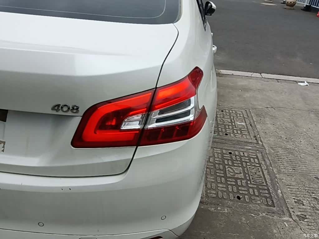 Peugeot 408, 2016 8