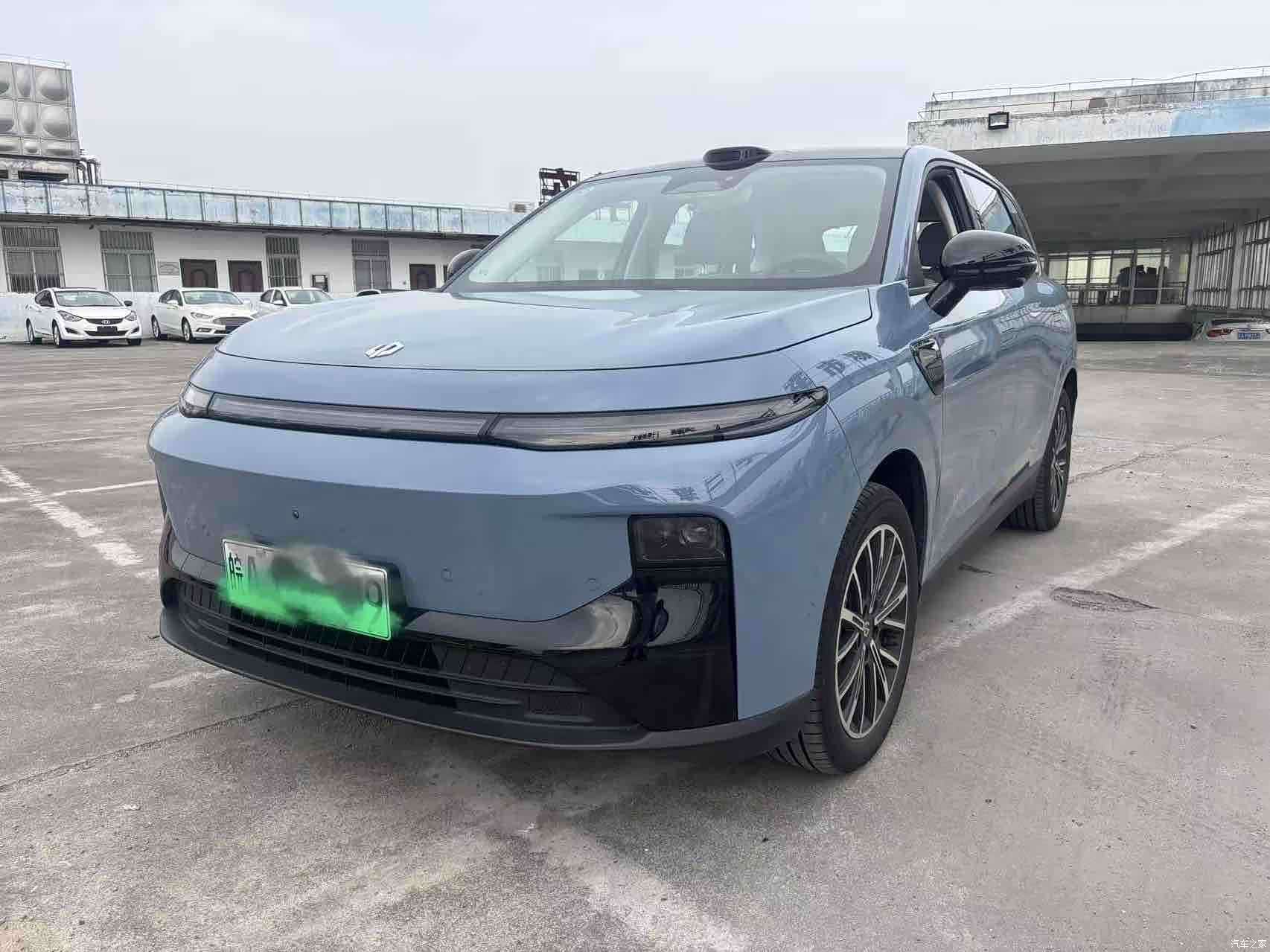 Leapmotor B10, 2025 1