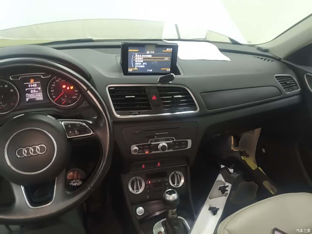 Audi Q3, 2016 10