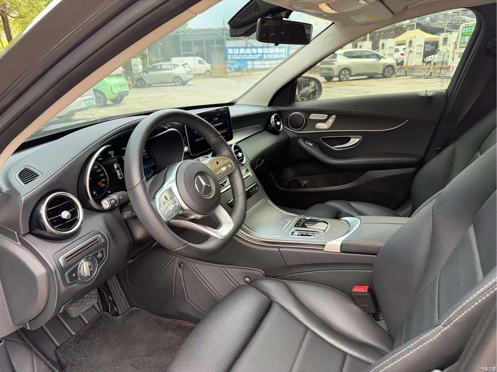 Mercedes-Benz C-Class, 2021 4