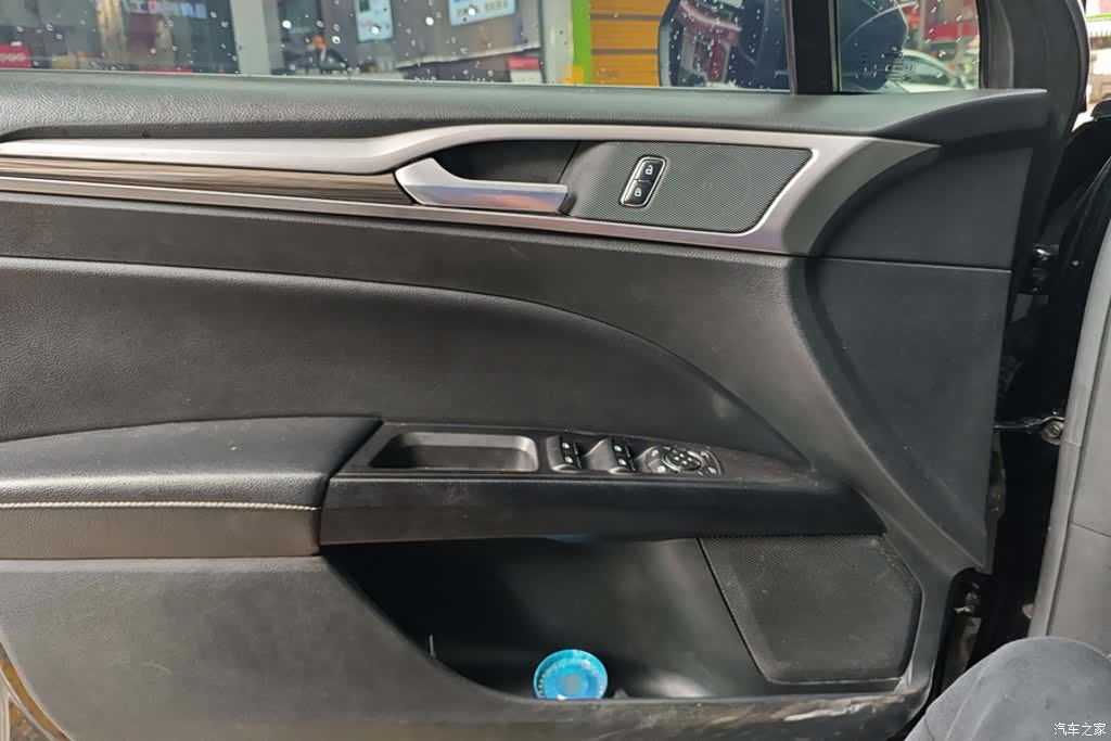Ford Mondeo, 2017 7