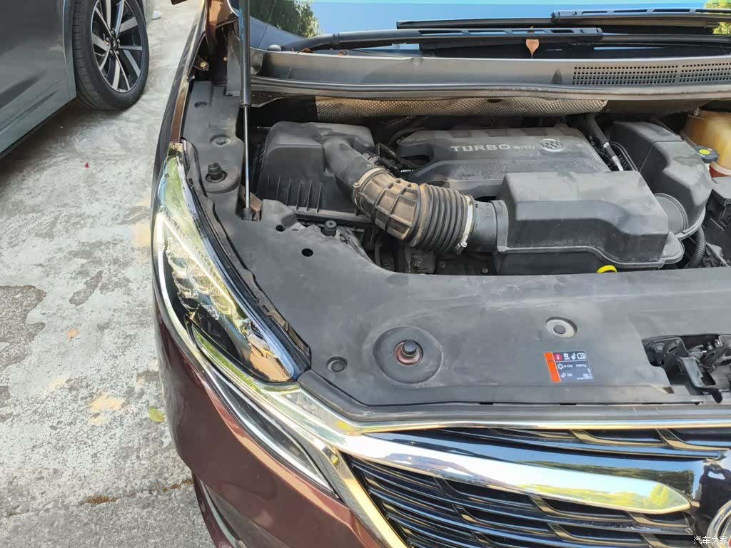 Buick GL8, 2021 21