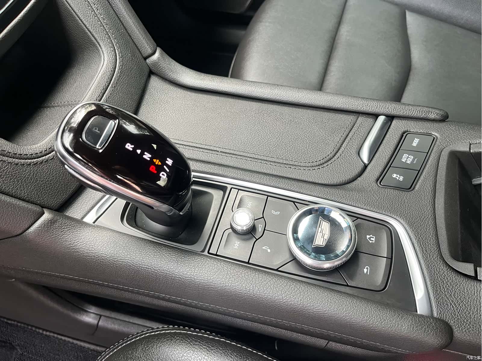Cadillac XT6, 2022 17