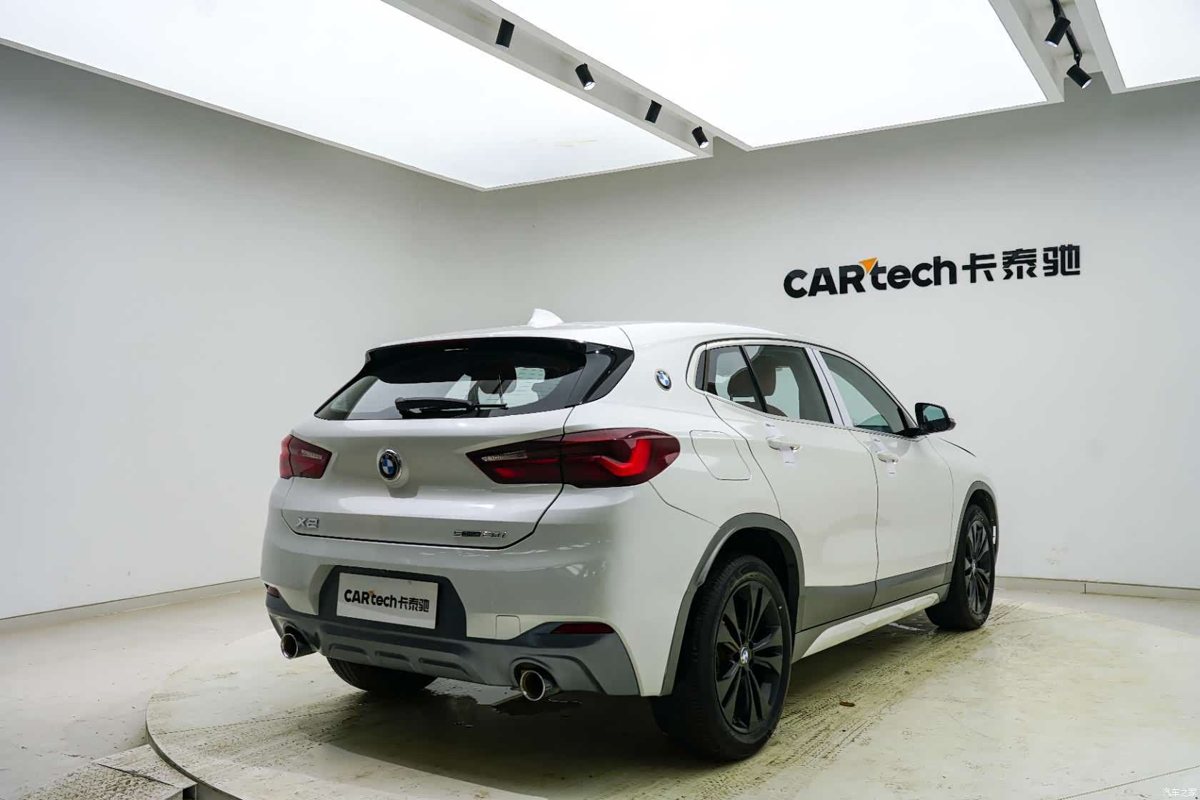 BMW X2, 2021 26