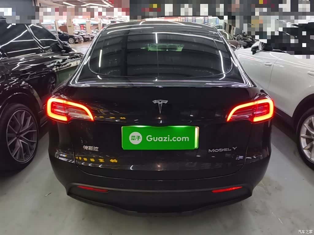 Tesla Model Y, 2023 6