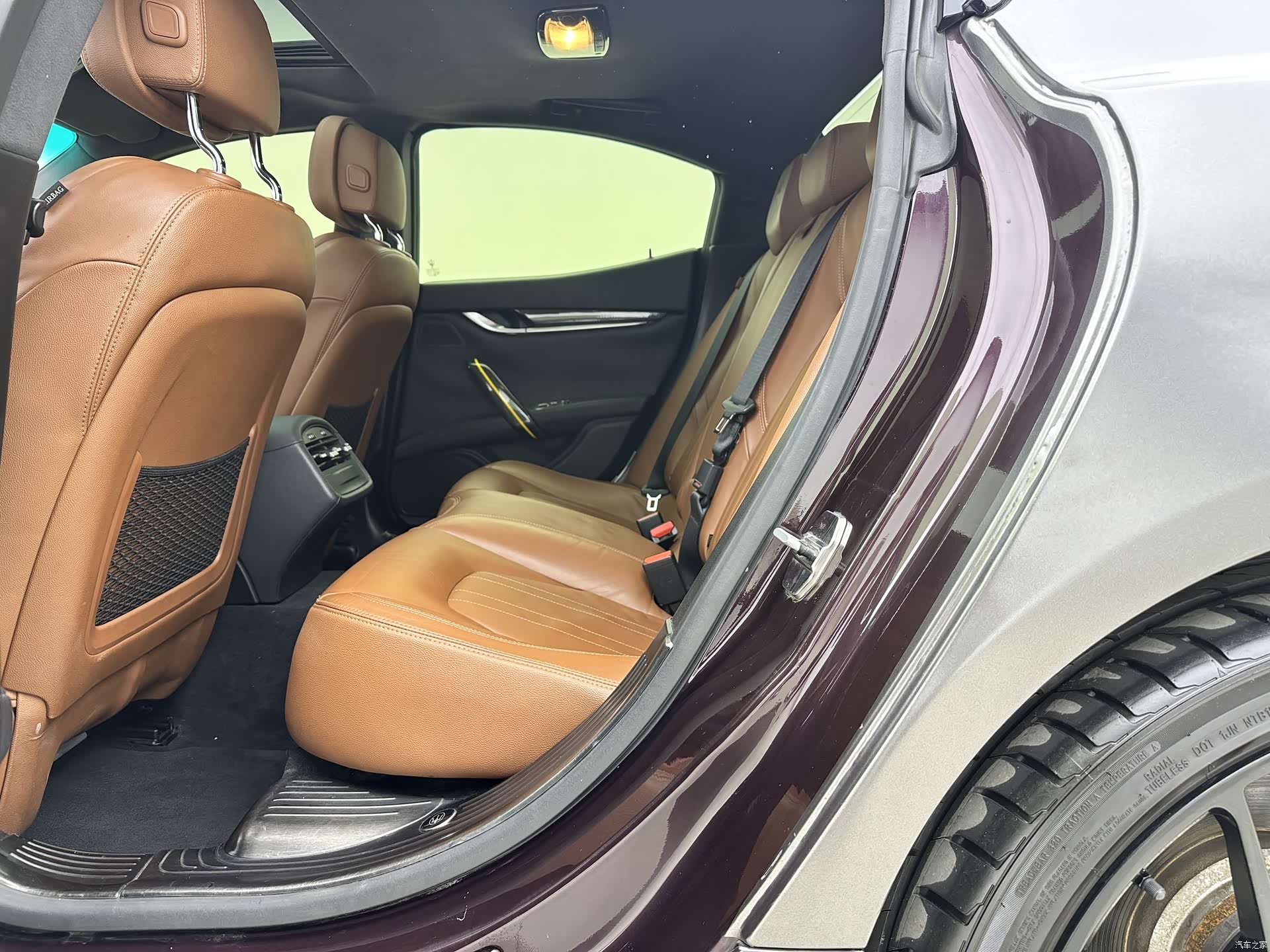 Maserati Ghibli, 2016 10