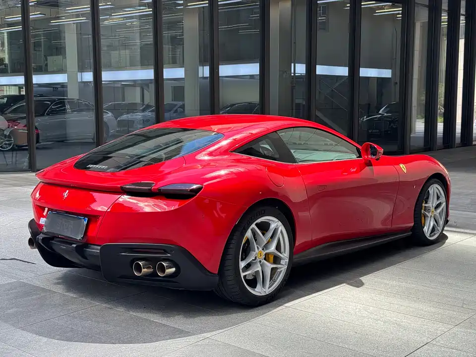 Ferrari Roma