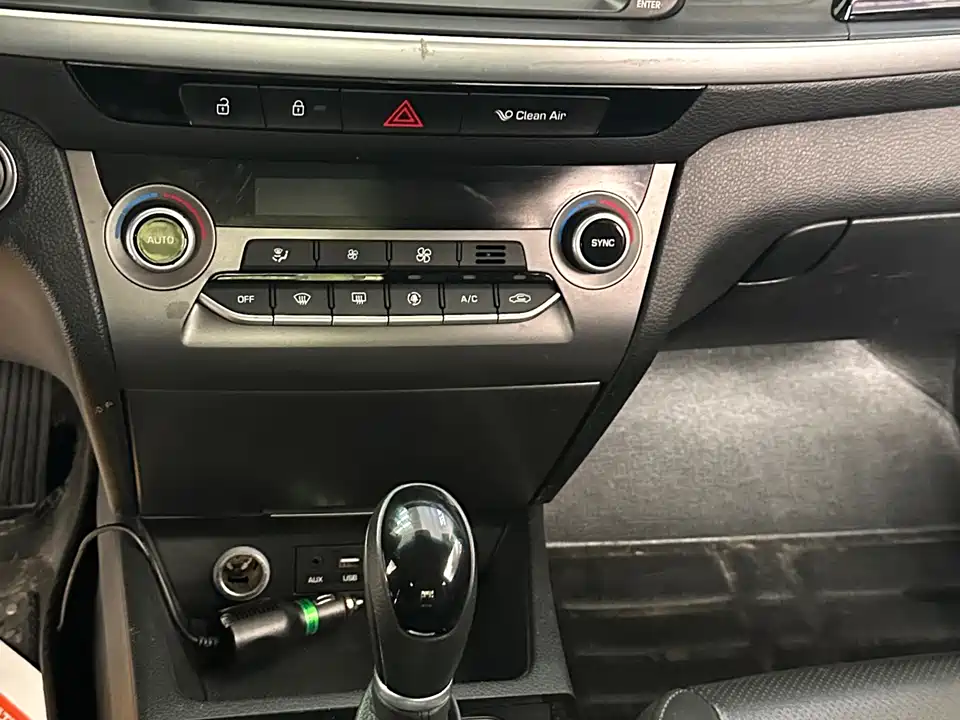 Hyundai Name picture