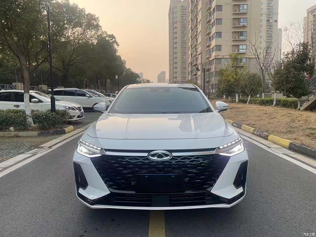 Chery Arrizo 8, 2022 3