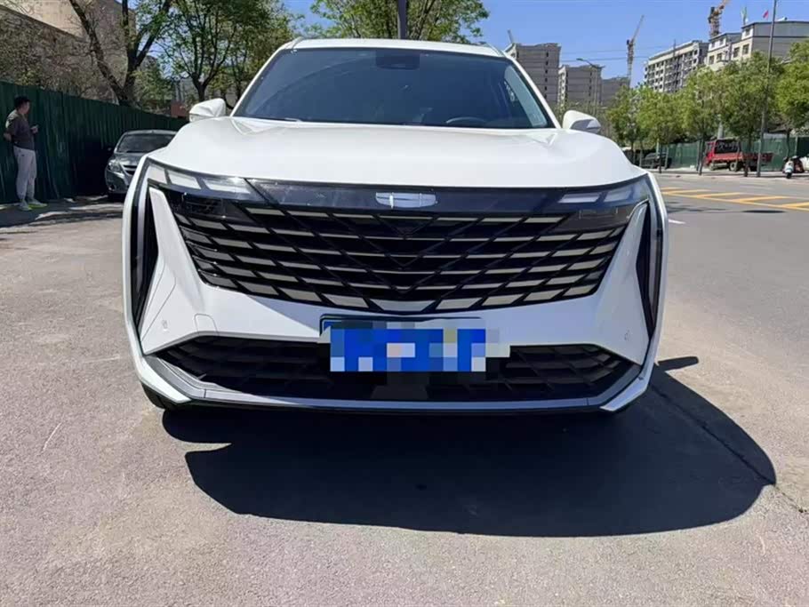 Geely Atlas L