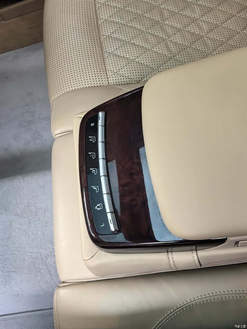 Mercedes-Benz S-Class, 2012 16