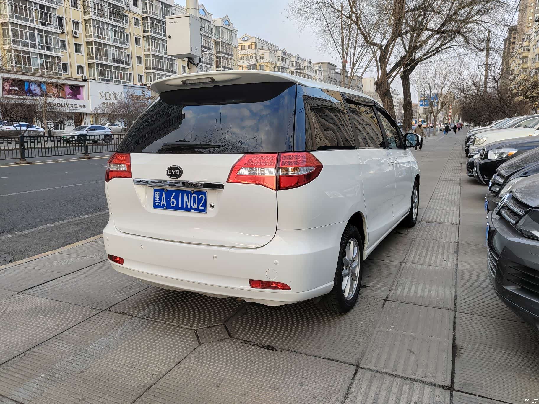 BYD M6, 2017 все фото