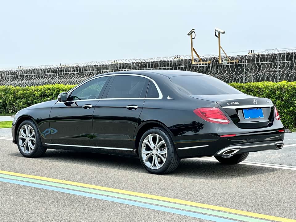 Mercedes-Benz E-class Mercedes-Benz E-class