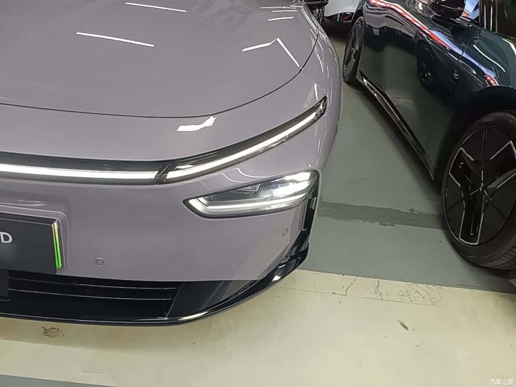 Xpeng P7, 2025 24
